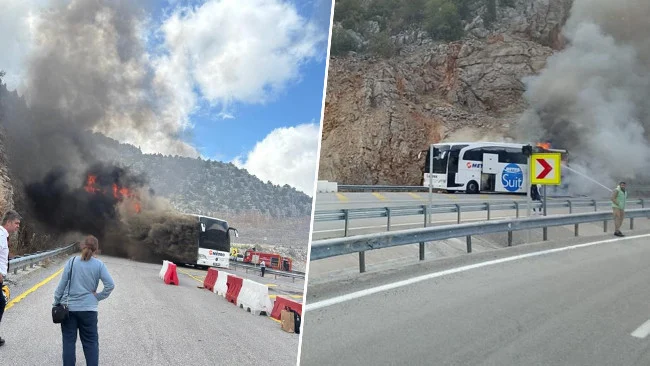 Seyir Halindeki Yolcu Otobüsü Alev Aldı Yolcular Güvenle Tahliye Edildi