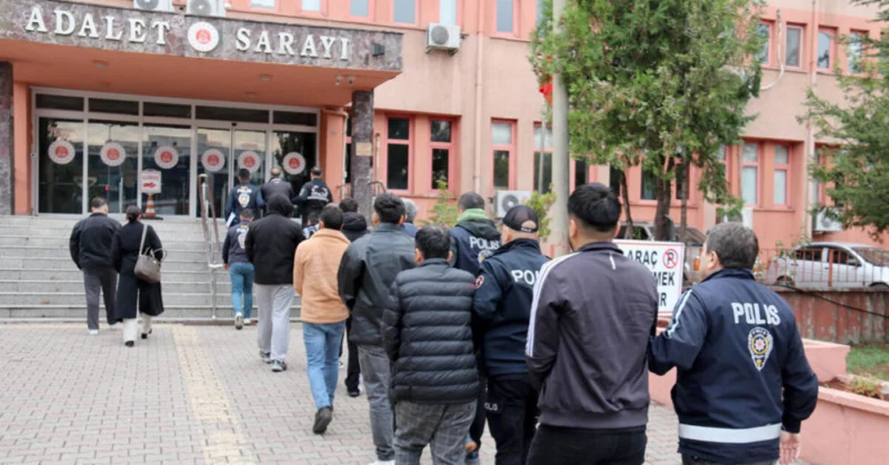 140 Milyon Liralık Siber Dolandırıcılık Operasyonunda 14 Şüpheli Tutuklandı
