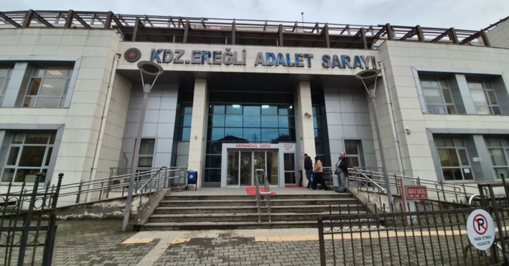 Ereğli’de Yasa Dışı Silah Ticareti Operasyonunda Bir Polis Memuru İle İki Şüpheli Tutuklandı