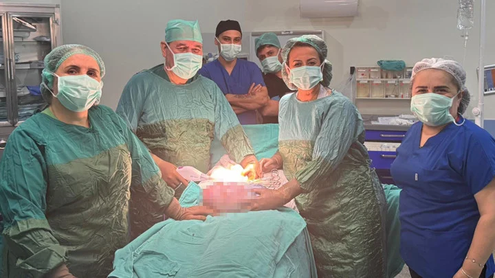 Ordu’da Kadının Karnından 5 Kilogramlık Devasa Kitle Çıkarıldı