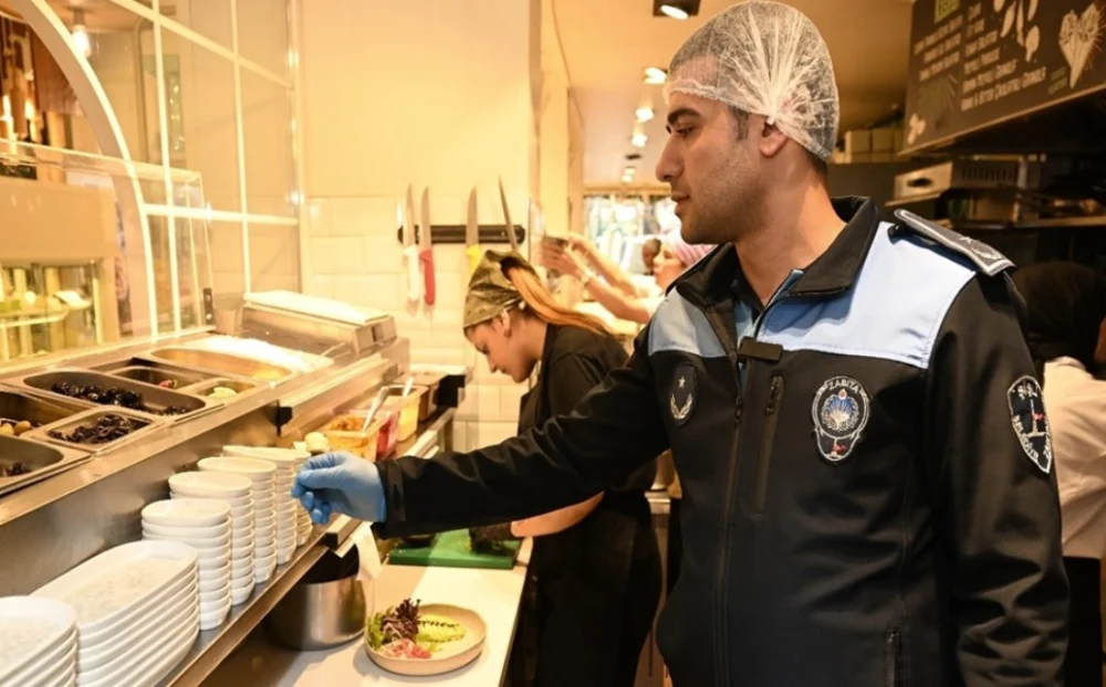 Şişli Belediyesinden Gıda İşletmelerine Kapsamlı Denetimler 26 Mekan Mühürlendi