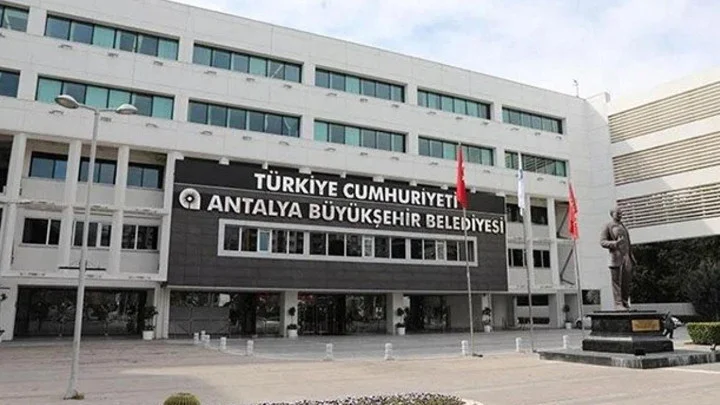 Antalya Büyükşehir Belediyesine Altıncı Rüşvet Operasyonunda 16 Kişi Gözaltına Alındı