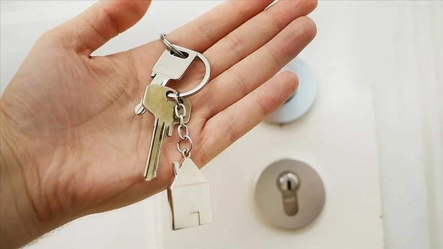 Emekliye Kiralık Değildir İlanına Bakanlıktan İdari Para Cezası Uygulandı