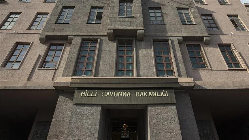 Milli Savunma Bakanlığı Karadeniz Üzerinden Hava Sahamıza Yaklaşan İha’yı Düşürdü