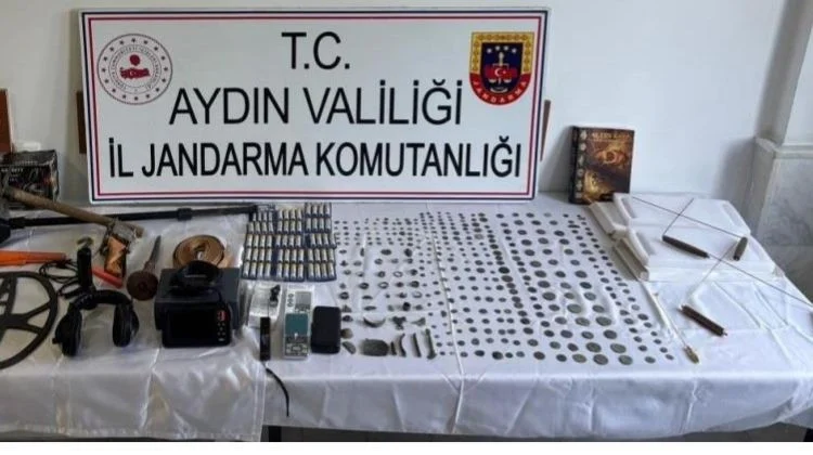 Bozdoğan’da Tarihi Eser Operasyonu Bizans Ve Roma Dönemi Eserleri Ele Geçirildi