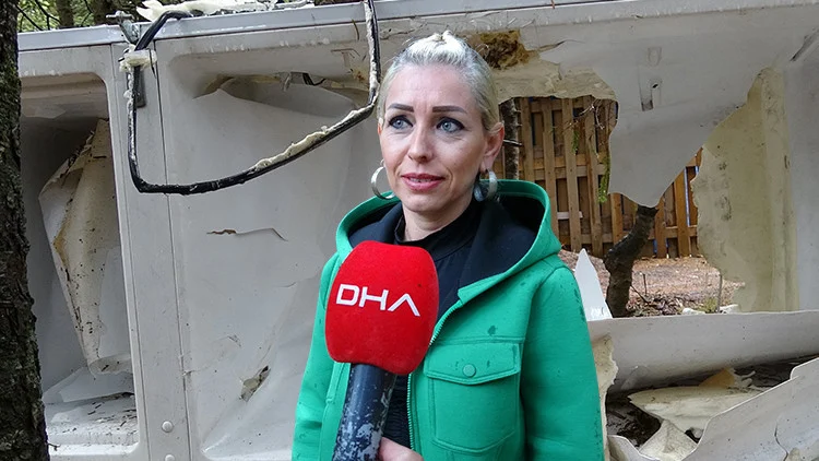 Tatilcilerin Bıraktığı Yiyecekler Uludağ’da Ayıların Barakaları Tahrip Etmesine Neden Oldu