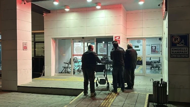 Haskavak’ta Mevlit Yemeği Sonrası 15 Kişi Gıda Zehirlenmesi Şüphesiyle Hastanelik Oldu