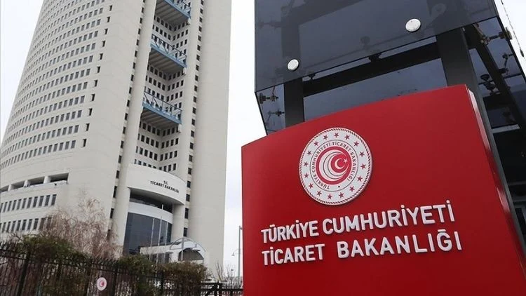 Ticaret Bakanlığı Menü Fiyatına Uymayan İzmit Restoranına İdari Para Cezası Uyguladı