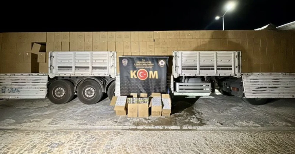 9 Milyon 800 Bin Makaron Ele Geçirildi Sürücü Tutuklandı
