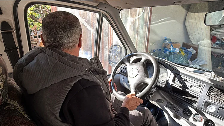 Jandarma Görevlisi Şehit Babasının Yanlış Park Cezasını Kendi Cebinden Ödedi