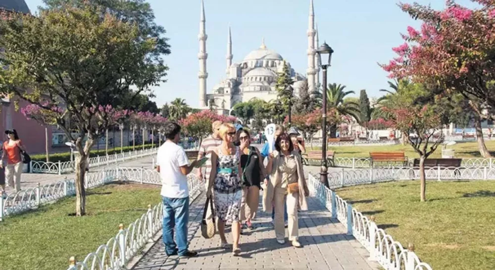 Turist rahatsız edene ağır ceza… Hanutçuluğa valilik ayarı