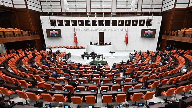 Türk Silahlı Kuvvetleri Lübnan’da İki Yıl Daha Görev Yapacak Tezkeresi TBMM’ye Sunuldu