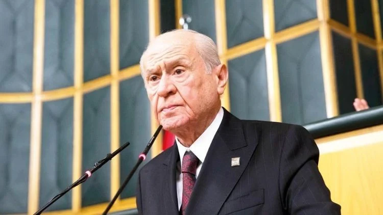 Türk Dili Milli Kimliğin Ve Kültürel Mirasın Vazgeçilmez Teminatıdır