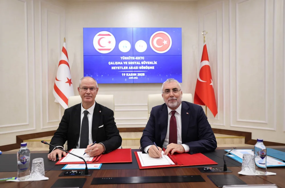 Türkiye İle KKTC Çalışma Ve Sosyal Güvenlik Alanlarında İşbirliği Anlaşması İmzaladı