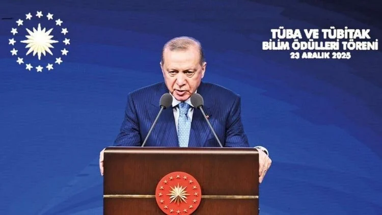 Türkiye Bölgesinin Dijital Köprüsü Ve Veri Üssü Olacak