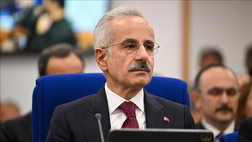 Ulaştırma Bakanı Uraloğlu Yap İşlet Devret Modeliyle 300 Milyar Dolarlık Yatırımı Savundu
