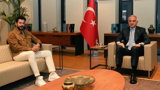 Kültür Ve Turizm Bakanı Ersoy Ve Sanatçı Burak Özçivit Gelecek İş Birlikleri İçin Bir Araya Geldi