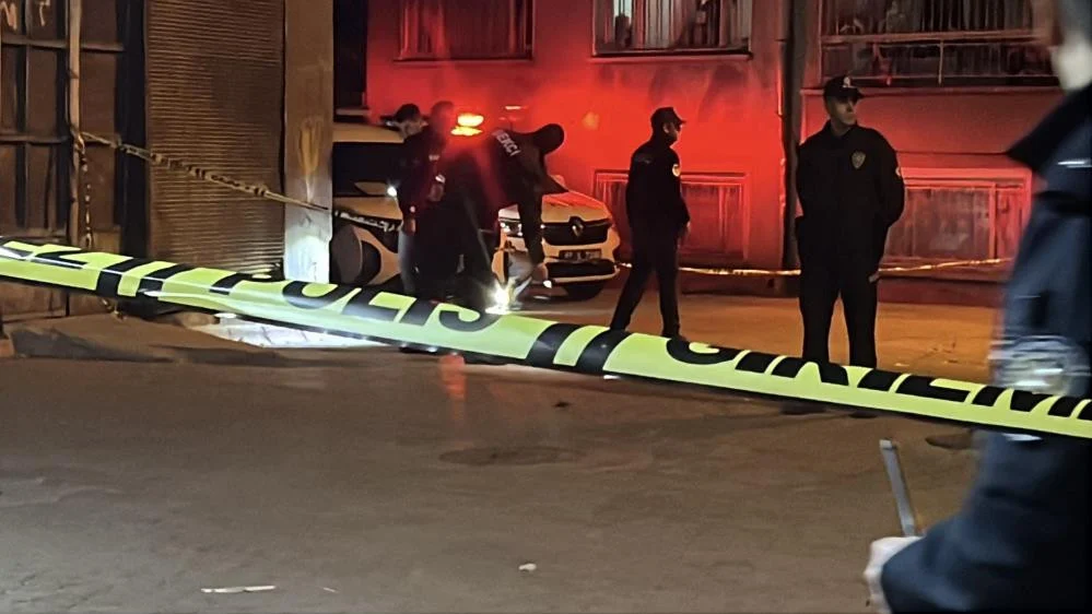 Konya’da “Yan Bakma” Kavgası Dehşete Dönüştü 5 Yaşındaki Çocuk Can Verdi