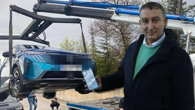 Yıldırım İsabet Eden Elektrikli Otomobil Kilitlendi Mağduriyet Yargıya Taşındı