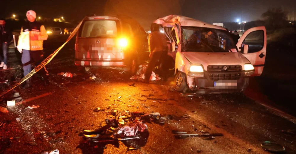 Mardin’de Feci Trafik Kazası 4 Can Kaybına 5 Yaralıya Neden Oldu