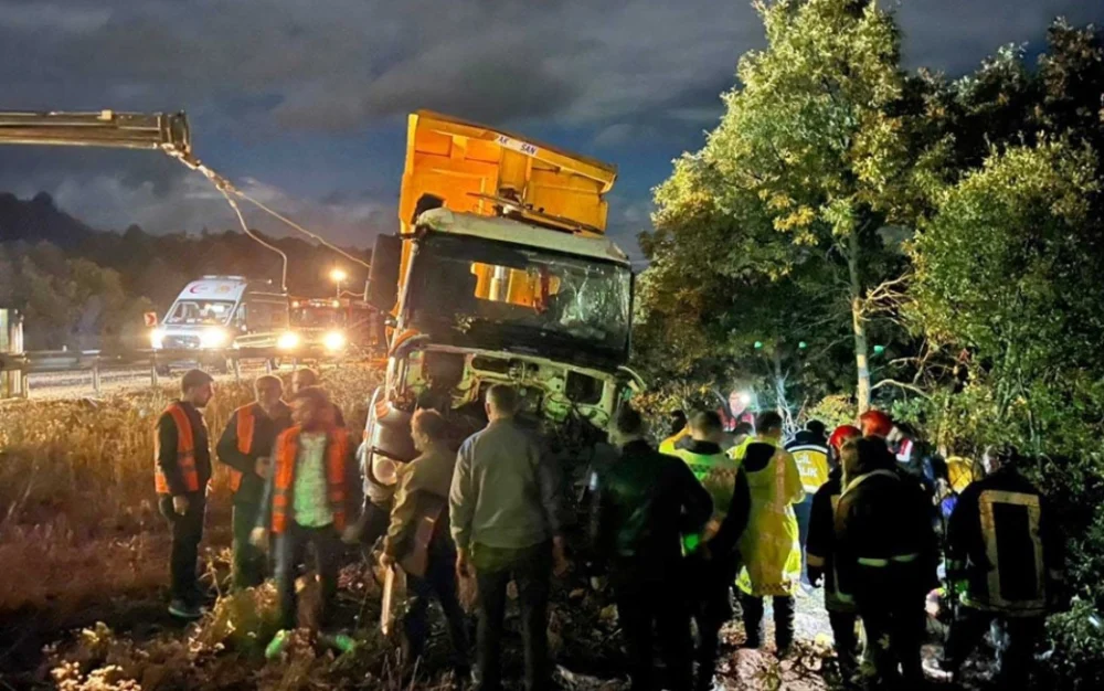 Konya Beyşehir’de Kamyon Kazası İki Cana Mal Oldu Bir Kişi Yaralandı