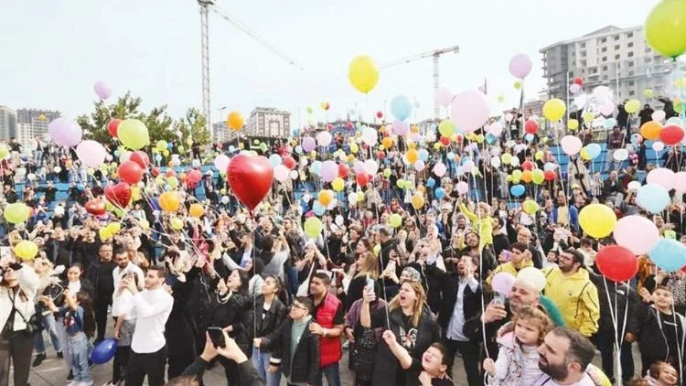 Küçükçekmece’de Lösemiyi Yenen Emin Efe’nin Sağlığına Kavuşması Coşkuyla Kutlandı